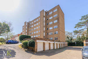 Photo 19- click for photo gallery